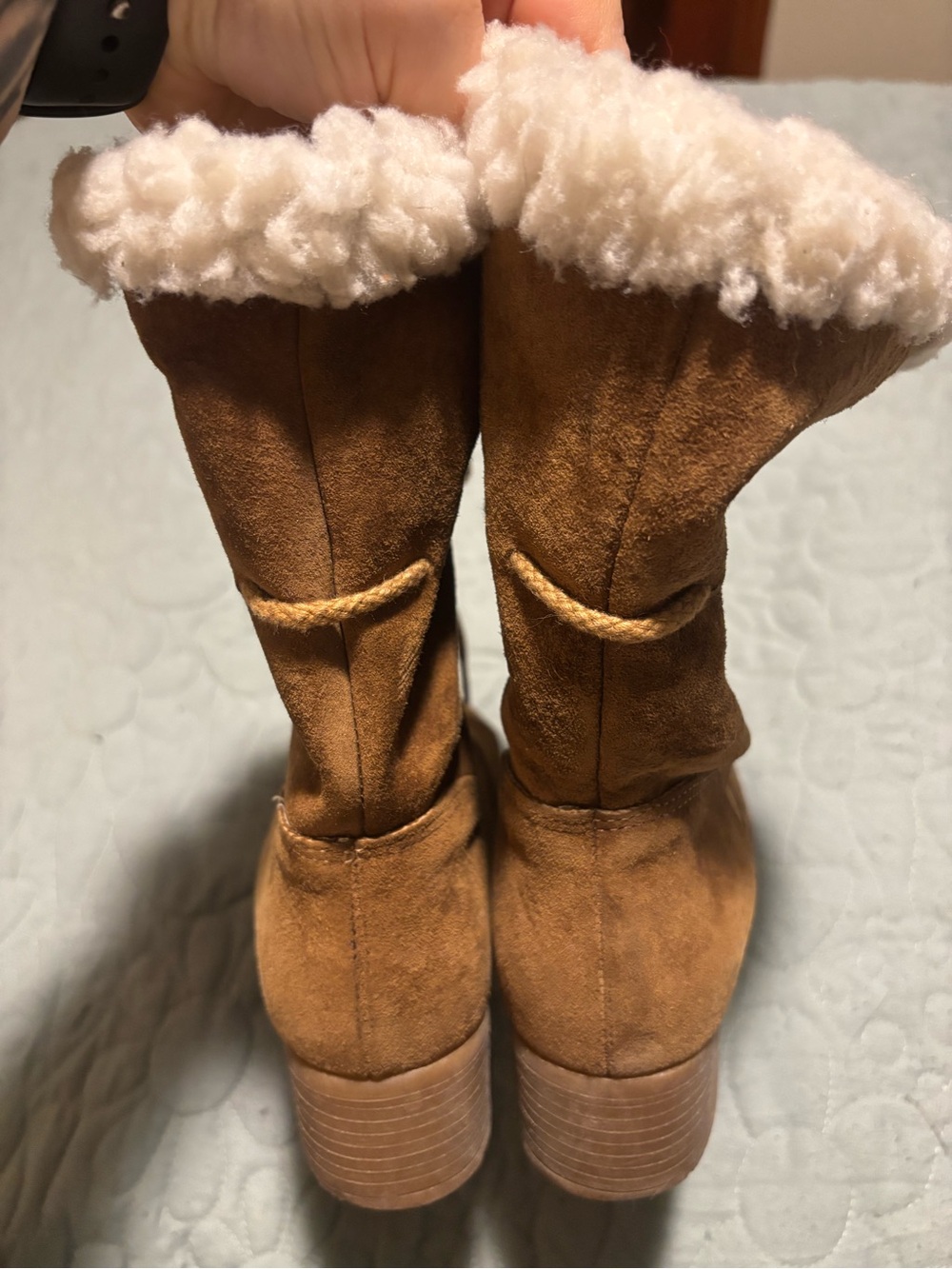 HUSH PUPPIES Women’s Tan Suede Shearling-Lined Boots Size 8 - Picture 2 of 9